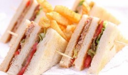 日本爆料三明治视频大全,趣味视频大全大放送