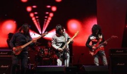 乐队爆料郑钧视频播放,幕后故事与音乐旅程