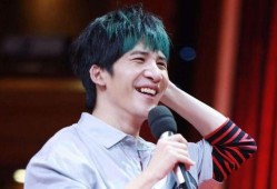 大张伟爆料捡东西视频,揭秘娱乐圈不为人知的捡东西瞬间