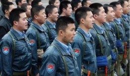 重庆飞行员爆料新闻事件,揭秘航空业内幕与安全疑云